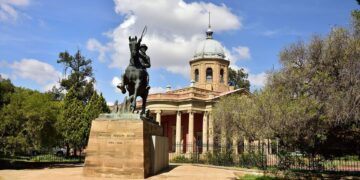 Bloemfontein monument