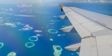 A view of the Maldives from above. Photo: el.guy08_11 / flickr