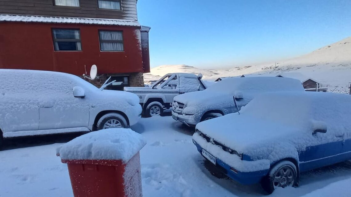 SEE Stunning pictures of snow in South Africa today I Love South Africa