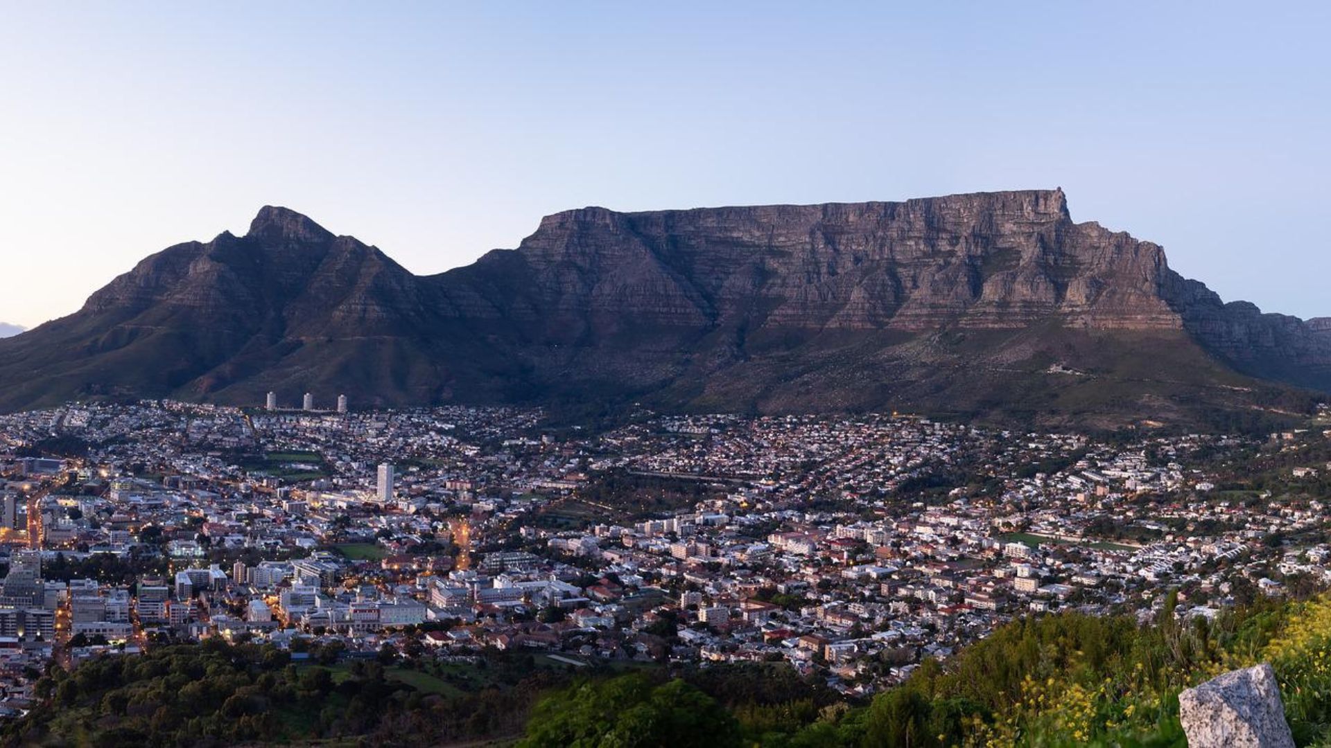 Bring on the bling: Cape Town now has its own ring! - I Love South Africa