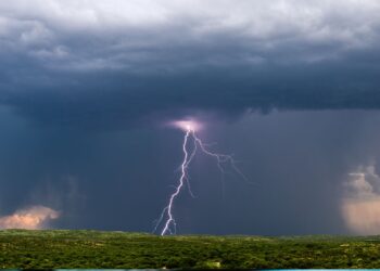 thunderstorms cut-off low