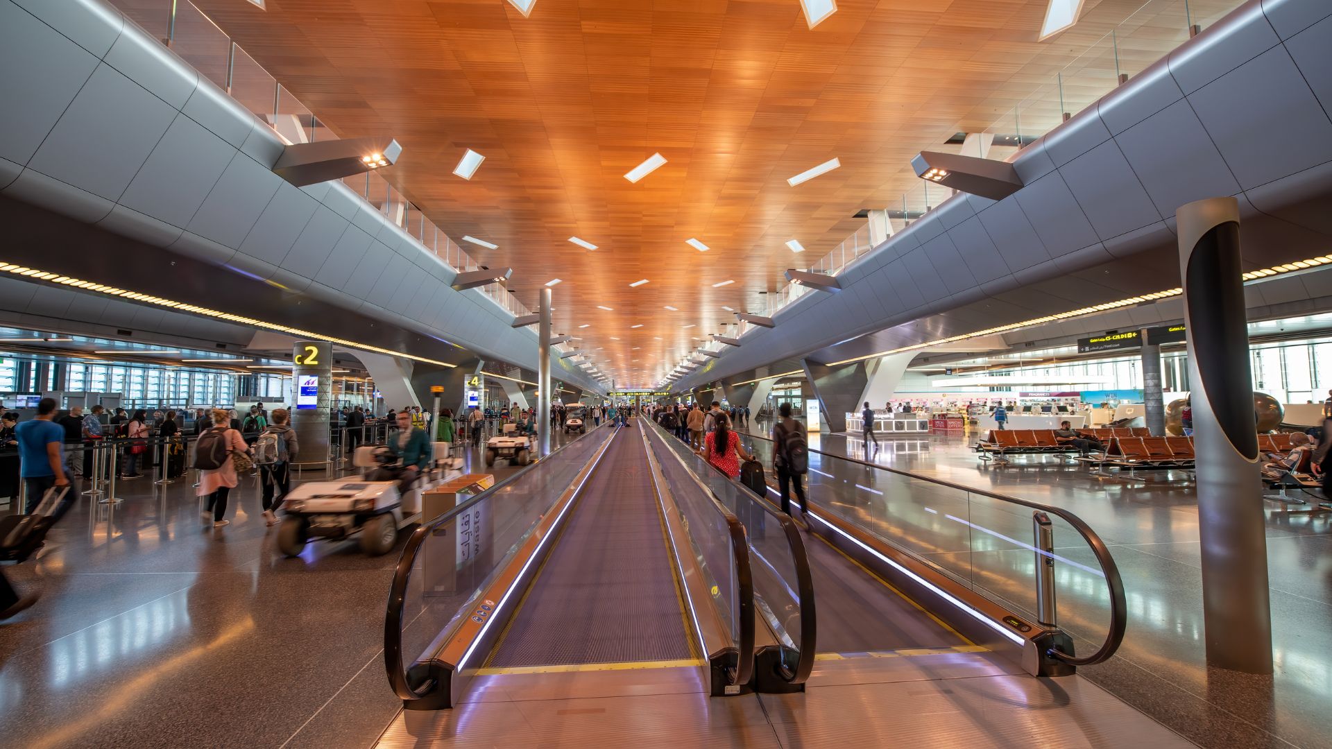 Here are the Top 10 most expensive airports to park at in 2023 I Love