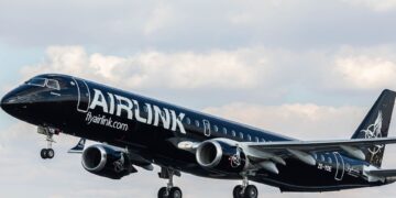 Airlink black plane
